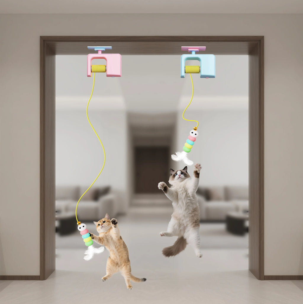 Popular new interactive electric cat toys with hanging doors automatic cat ball toys self play funny cat toys