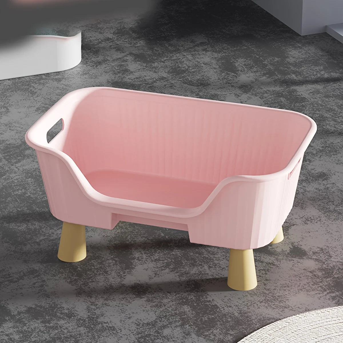 Luxurious Household Cat Bed Suitable for All Seasons, Small-Sized, Bite-Resistant, Windproof, Ice-Proof, Cat Toy and Bed Combo for Spring and Summer