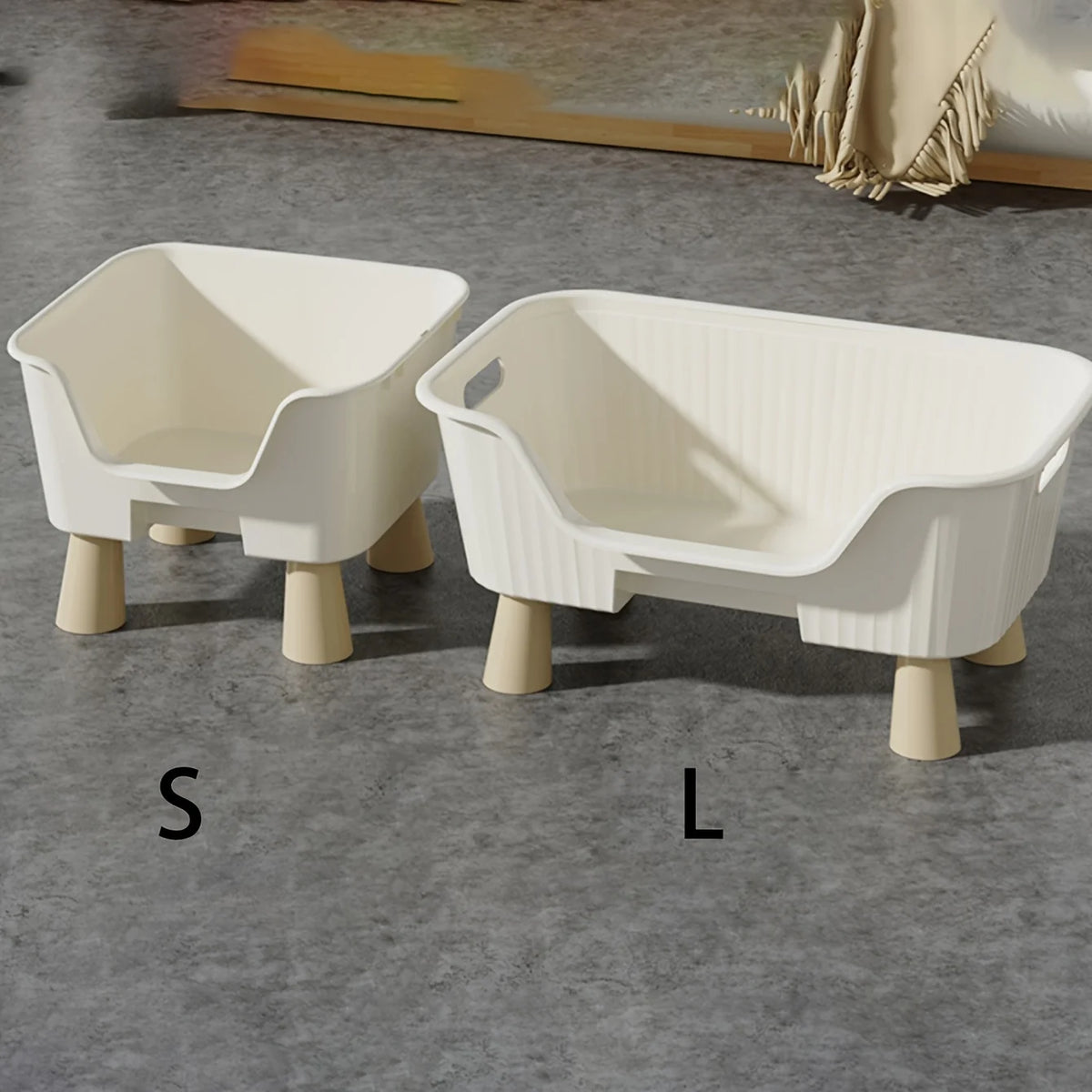 Luxurious Household Cat Bed Suitable for All Seasons, Small-Sized, Bite-Resistant, Windproof, Ice-Proof, Cat Toy and Bed Combo for Spring and Summer