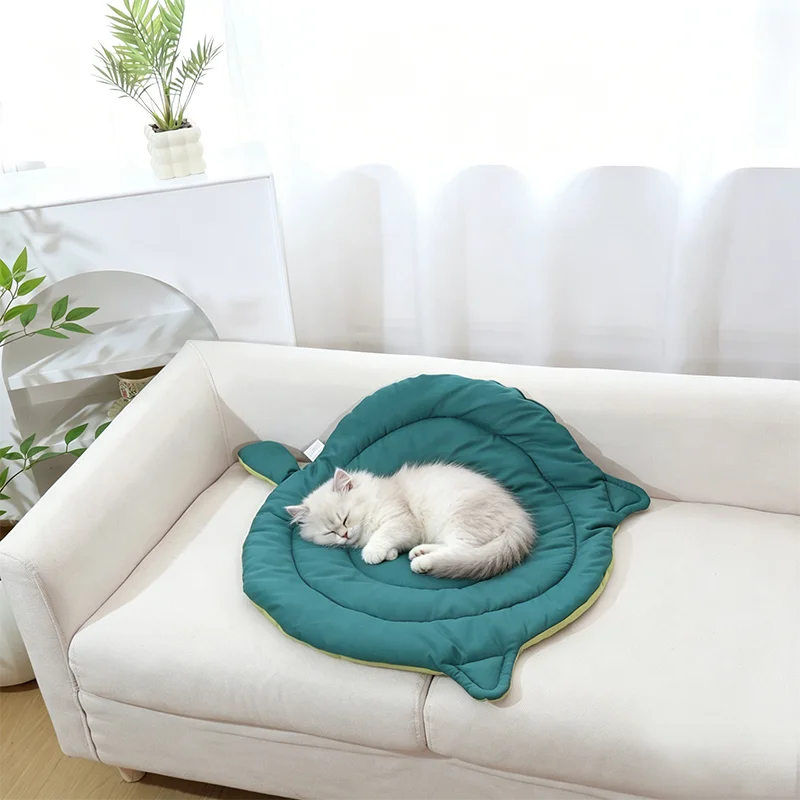 Hundebettmatte zum Schlafen, Katzenbettunterlage im Big-Face-Katzen-Stil für alle Jahreszeiten, weiches, atmungsaktives, waschbares Haustierkissen für Katzen und Hunde